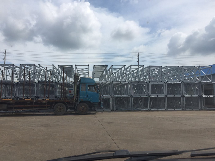 龍門(mén)架標(biāo)牌桿